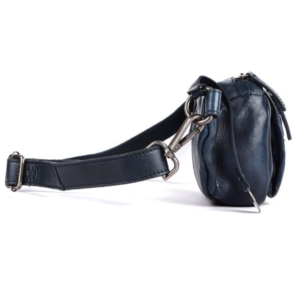 Genuine Leather Waist Bag Unisex, Waist Bag for Travel Trendy Casual Travelling Essentials Kept Bag Stylish, Durable, and Secure Travel Companion