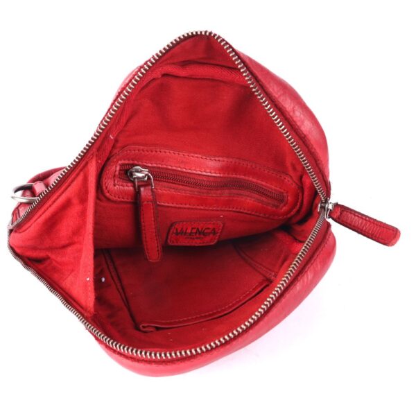 Genuine Leather Body Bag Unisex Trendy Casual Travelling Essentials Kept Bag, Durable Secure Travel Red