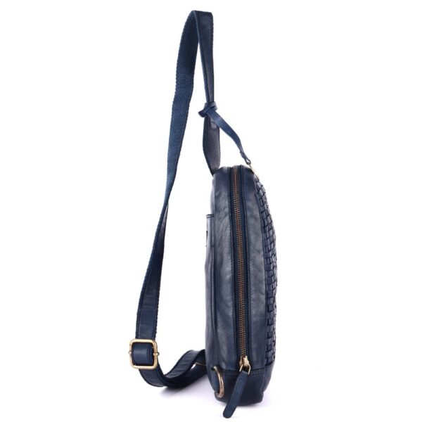 Genuine Leather Body Bag Unisex Trendy Casual Travelling Essentials Kept Bag, Durable Secure Travel Navy