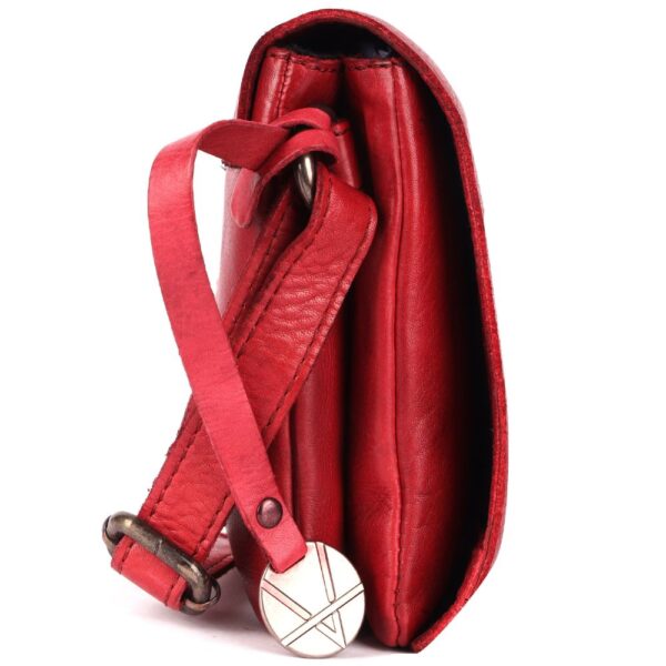 Genuine Italian Leather Small Crossbody Sling Bag – Trendy & Stylish for Everyday Use